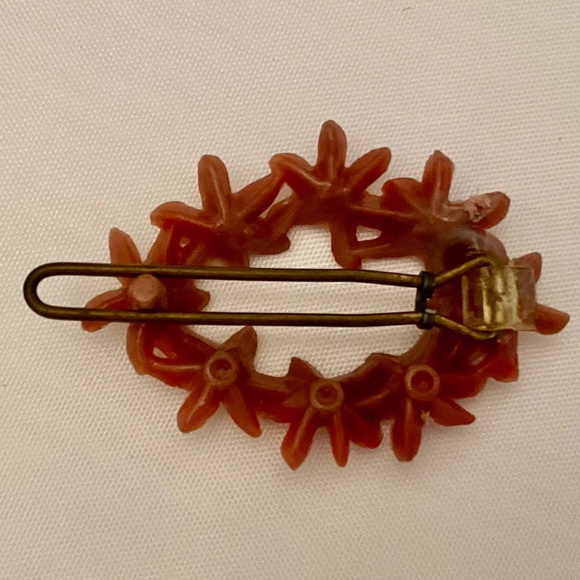 Oval Flower Wreath Pink Celluloid Hair Barrette - Picture 2 of 2